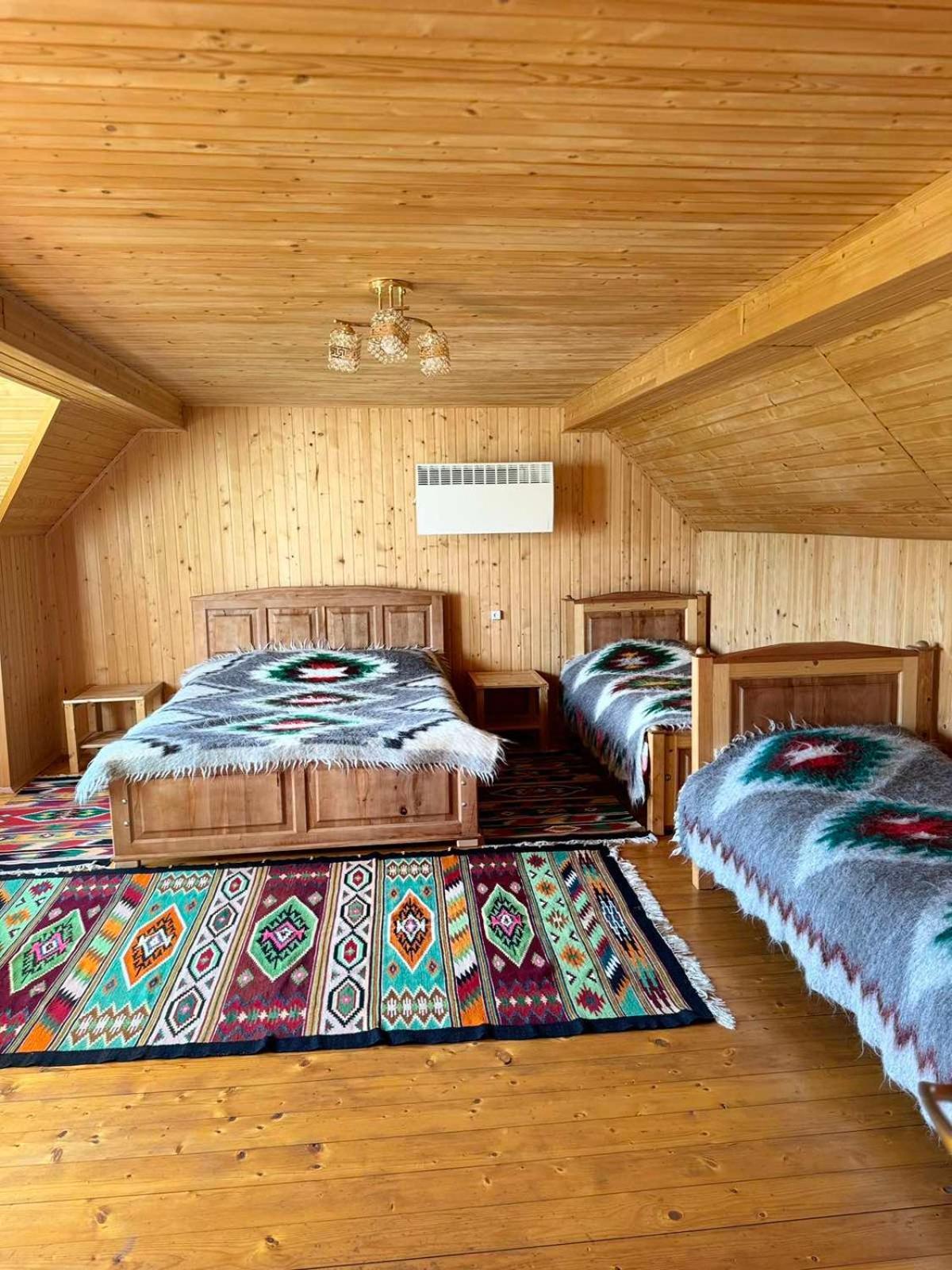 Садиба Кичера Petrashi Exterior foto